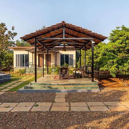 Saffronstays Apricus Farm, Karjat Exteriér fotografie