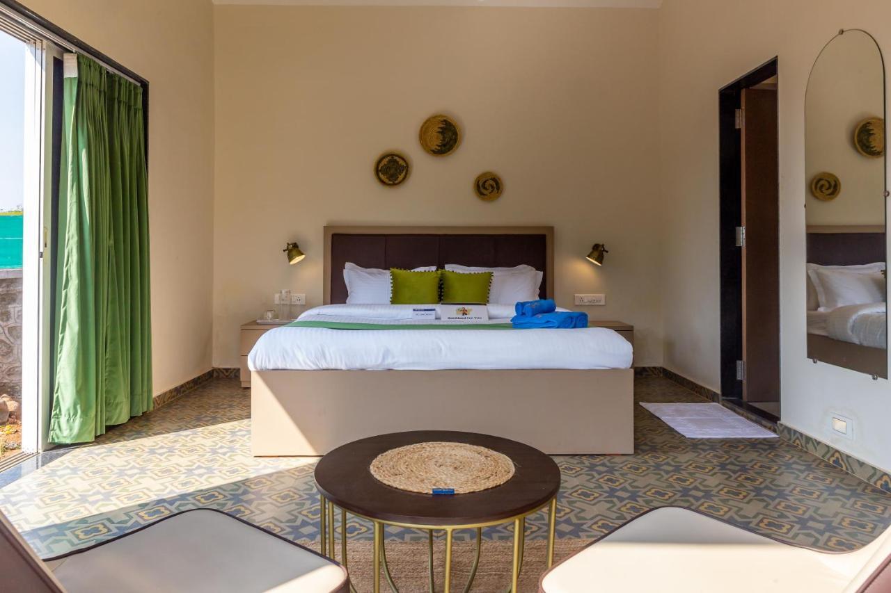 Saffronstays Apricus Farm, Karjat Exteriér fotografie
