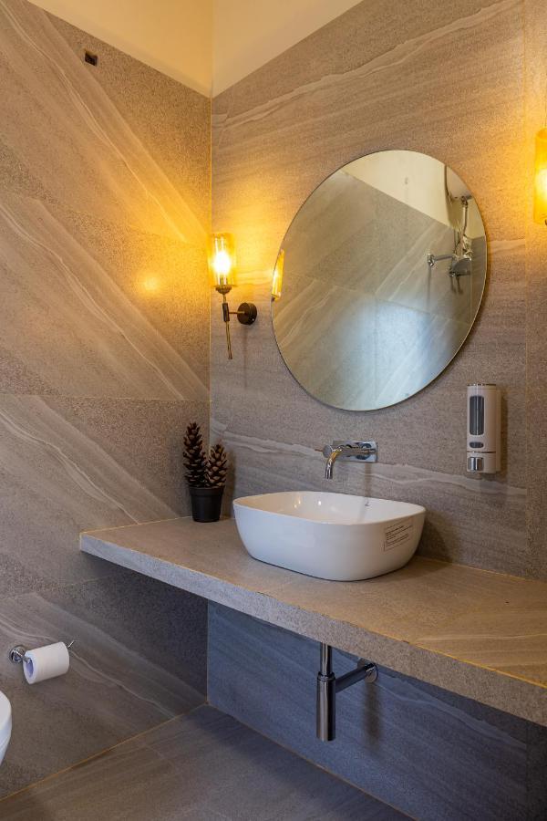 Saffronstays Apricus Farm, Karjat Exteriér fotografie